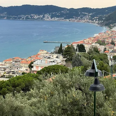 Homestay Private Riviera Holidays Liguria Alassio